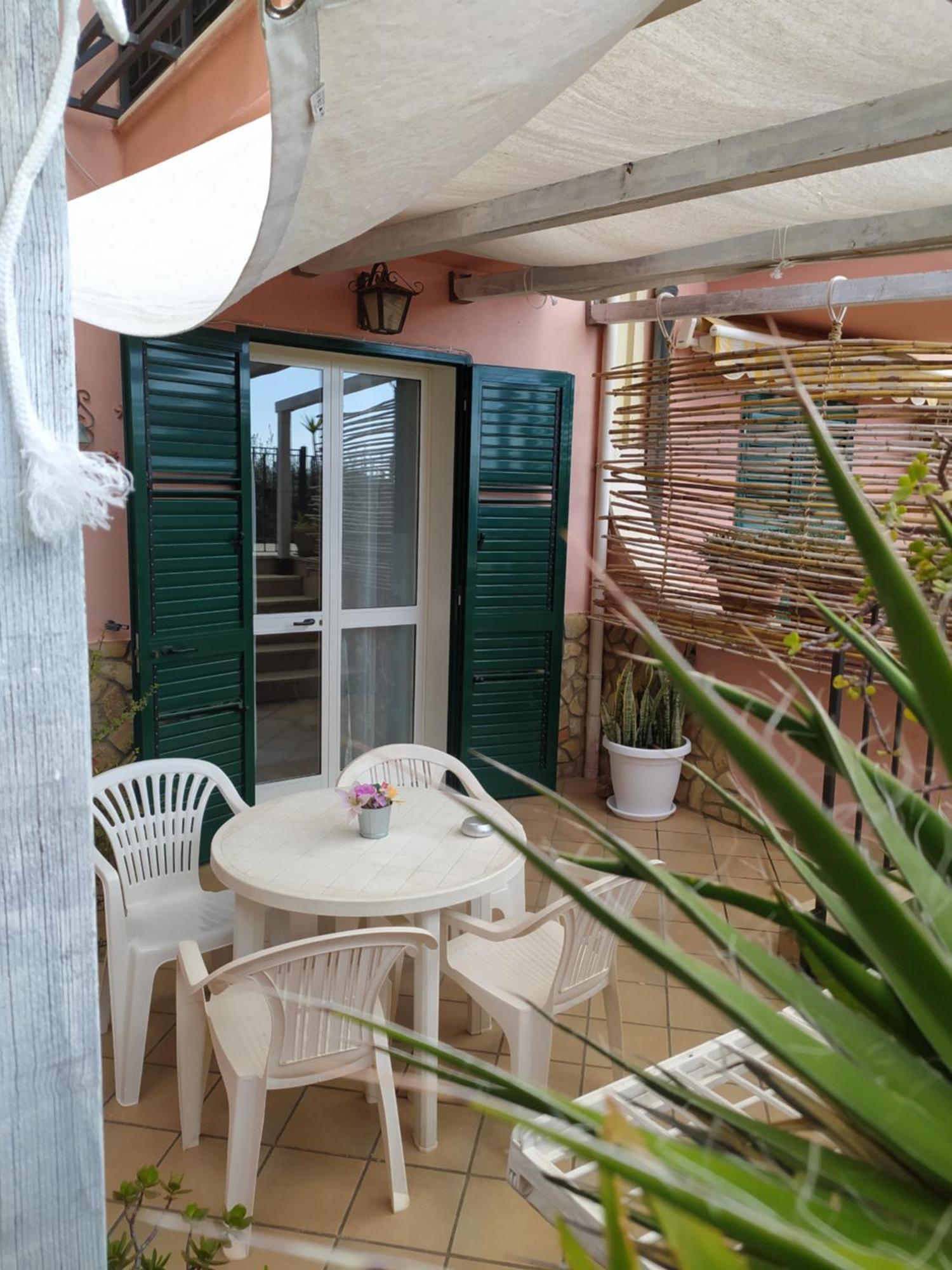 Chung cư 35 m² 1 phòng ngủ, 1 phòng tắm riêng ở Realmonte Ngoại thất bức ảnh